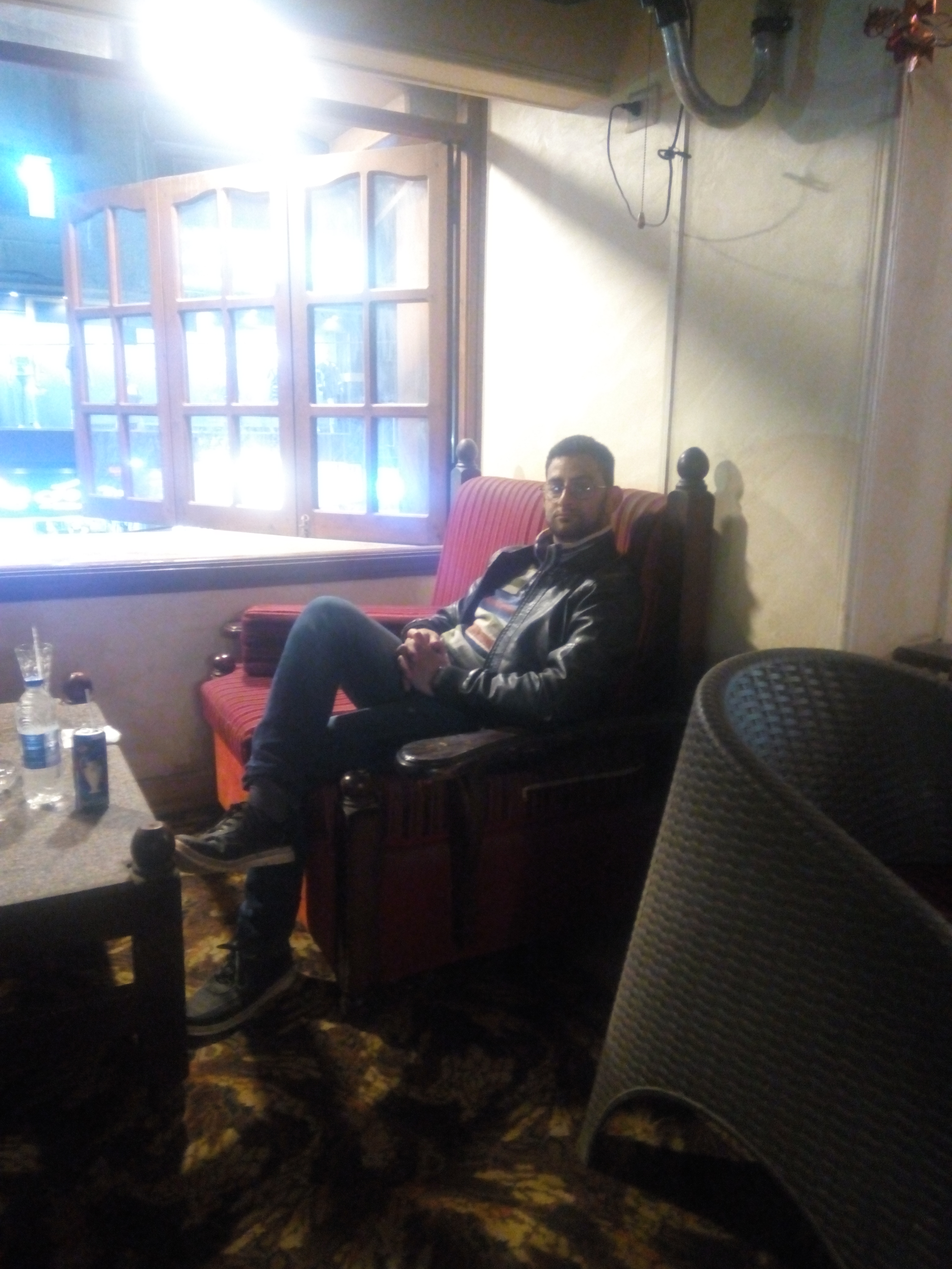 ���� ����